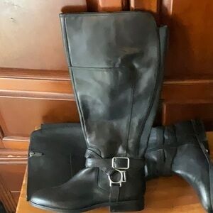 Marc Fisher Black Leather Boots‎